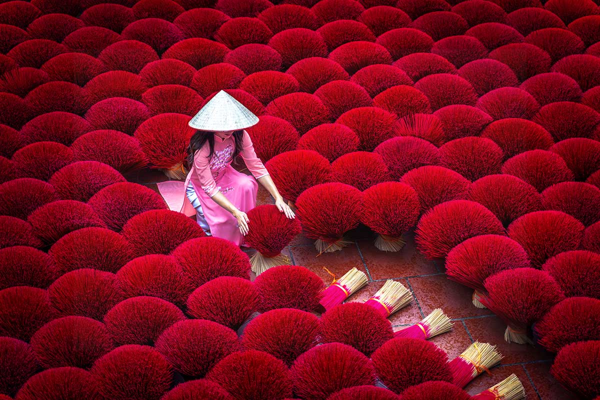 quang-phu-cau-incense-village-3.jpg